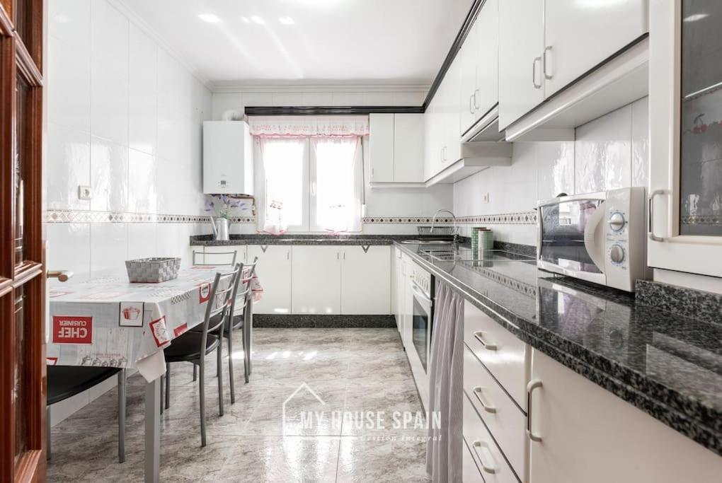 Myhousespain - Piso En Cimadevilla Junto Al Mar Gijón Esterno foto
